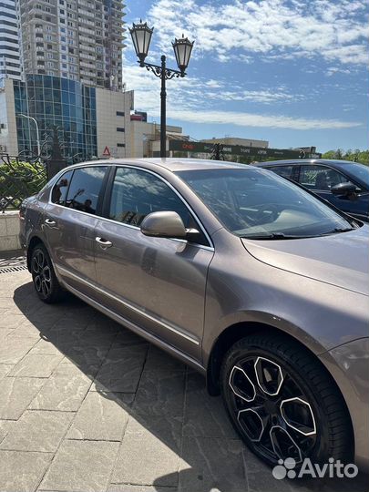 Skoda Superb 1.8 AT, 2011, 200 000 км