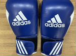Боксерские перчатки 10 oz adidas
