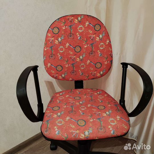 Компьютерное кресло бу