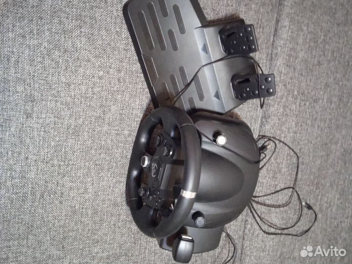 Игровой руль sven gc w900