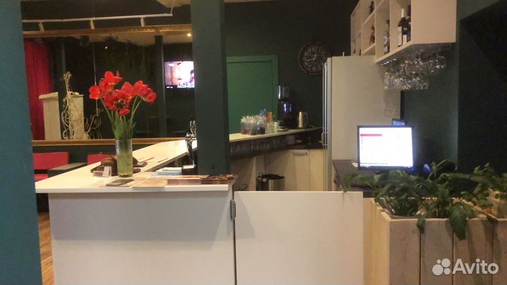 Барный стол