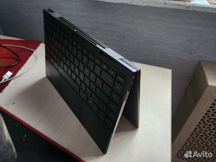 Ноутбук HP Envy x360 (8 RAM, 256GB)