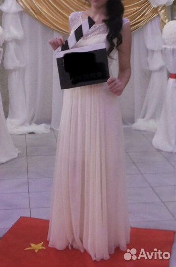 Вечернее платье