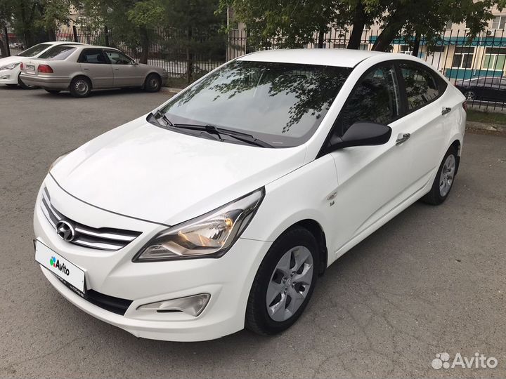 Hyundai Solaris 1.6 AT, 2015, 111 000 км