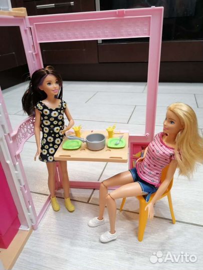 Двухэтажный дом Barbie