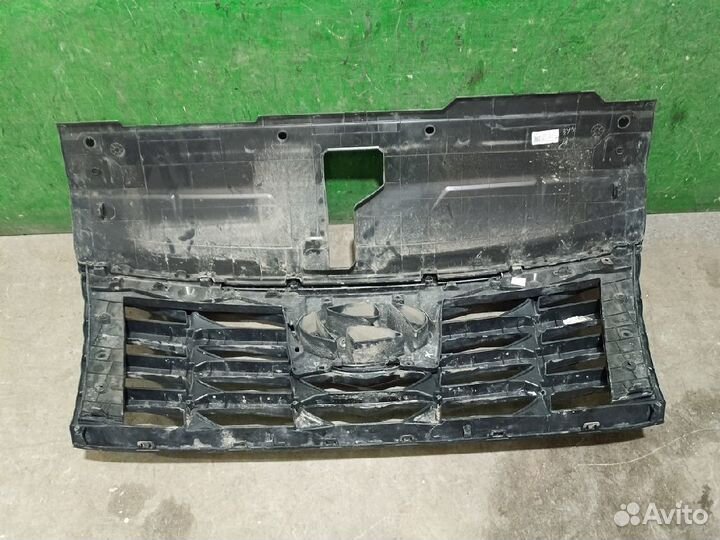 1081642 hyundai tucson решетка облицовки радиатора