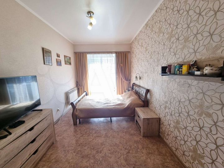 3-к. квартира, 90 м², 3/4 эт.