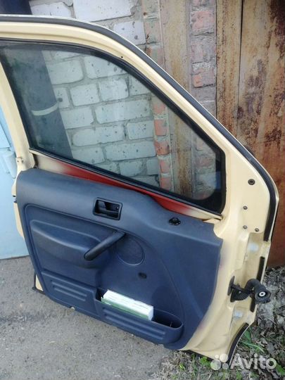 Двери бронирование от форд Транзит коннект