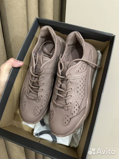 Кроссовки Ecco chunky sneaker 36