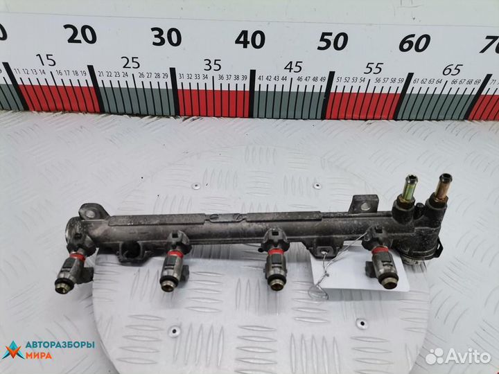 Форсунка Volkswagen Golf 4 2002 036906031C