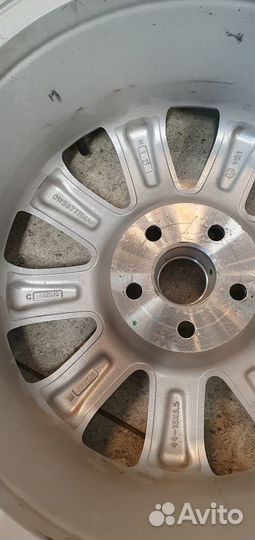 Шина Michelin Radial XSE 205/60 R16 диск Chrysler