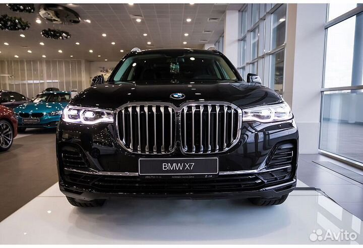 BMW X7 3.0 AT, 2024