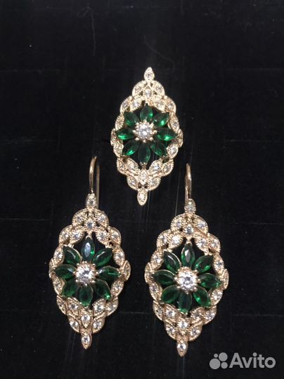 Золотой комплект вес 17,98гр