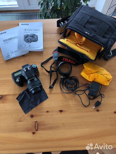 Зеркальный фотоаппарат Pentax K 100 D