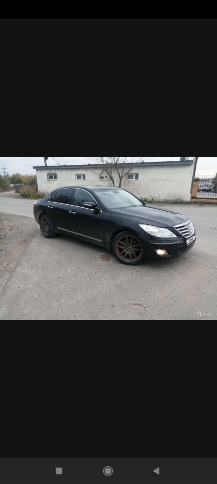 Hyundai Genesis: фото владельца