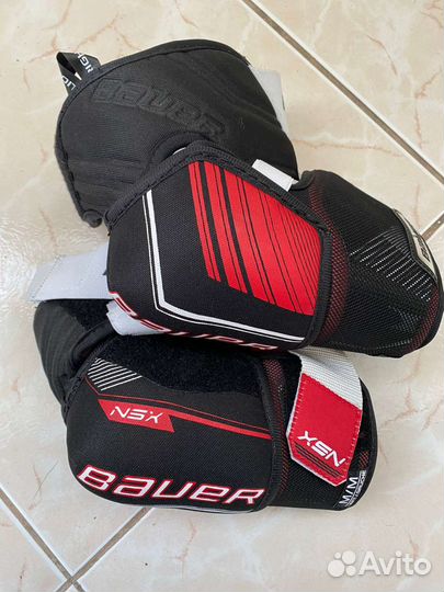 Хоккейные шорты и налокотники Bauer