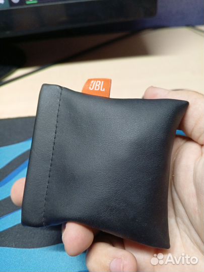 Коробка от наушников jbl