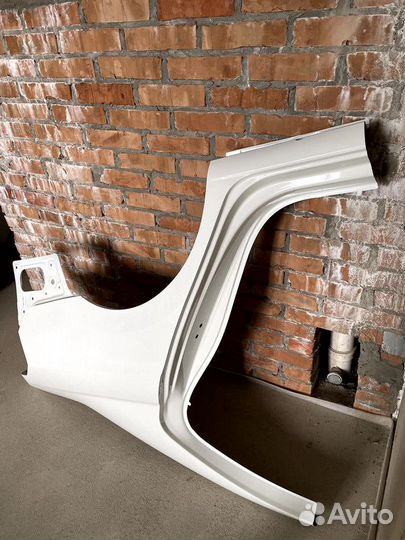 Крыло заднее левое для Jetta VA3 / Молдинг
