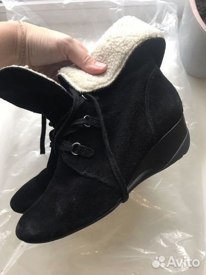 Ботильоны замшевые Rockport