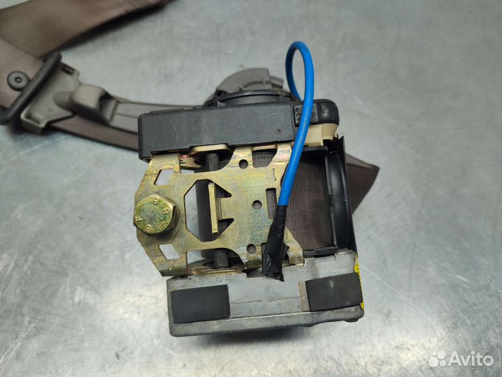 Ремень задний левый Audi A6 (C5) TDI 2001 г.в