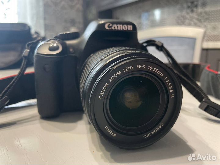 Зеркальный фотоаппарат canon 550d