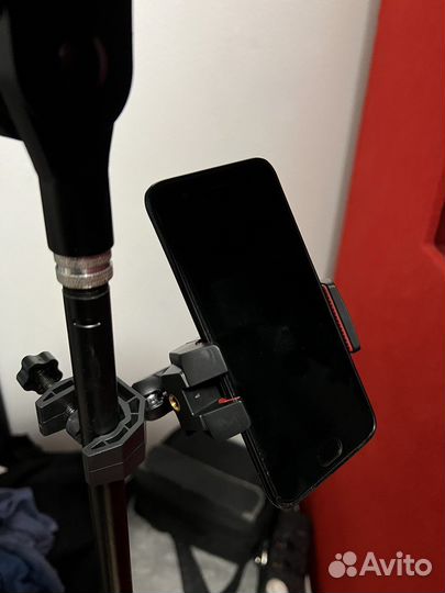 Держатель на микрофонную стойку, телефон/планшет