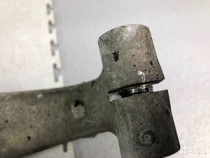 Ступица кулак передний прав Infiniti M Q70 Y51 2WD