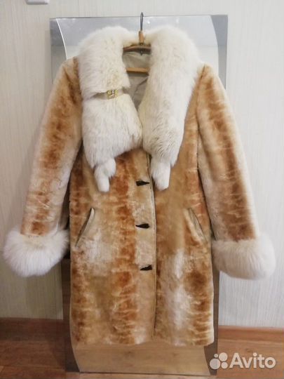 Шуба мутон бежевая 48-50
