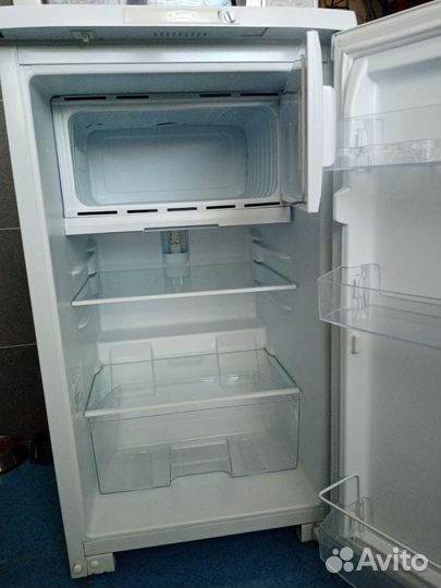 Холодильник бирюса 108