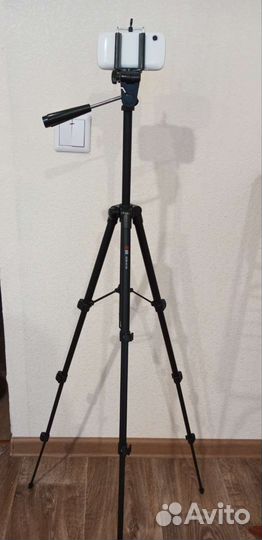 Продам Новый штатив
