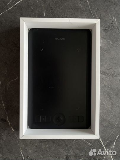Графический планшет wacom intuos pro