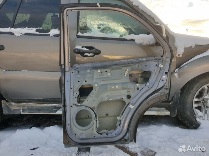 Дверь задняя правая Kia Sorento 1 Соренто