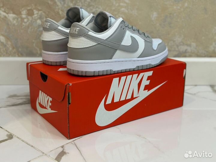 Кроссовки Nike SB Dunk Low