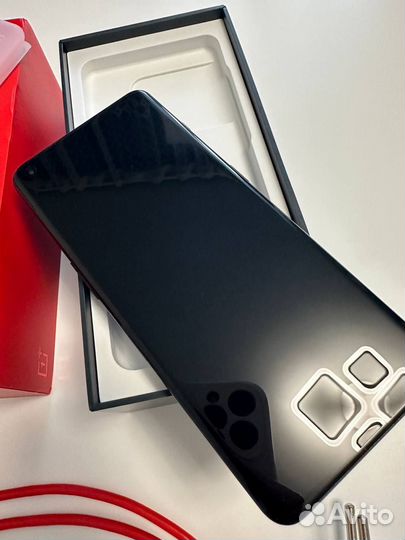 OnePlus 10 pro, 8/128 ГБ