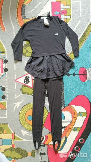 Костюм для девочки новый