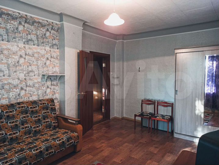 Комната 17,4 м² в 3-к., 1/2 эт.
