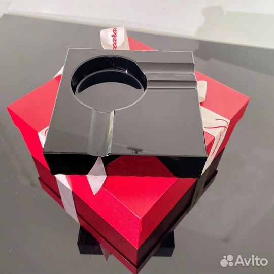 Baccarat пепельницы