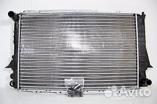 Радиатор охлаждения двигателя Audi 100 Ауди 100