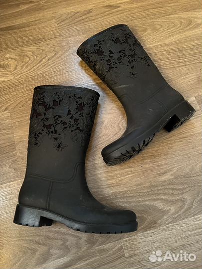 Резиновые сапоги