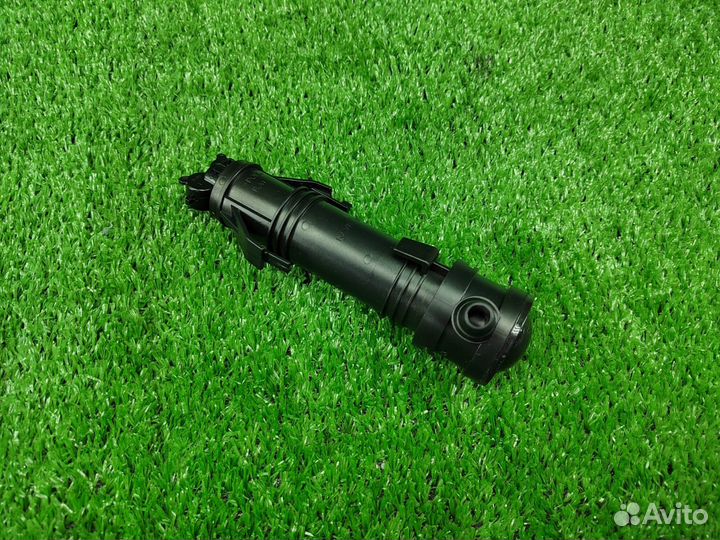 Форсунка омывателя фары левая VW Touareg VAG