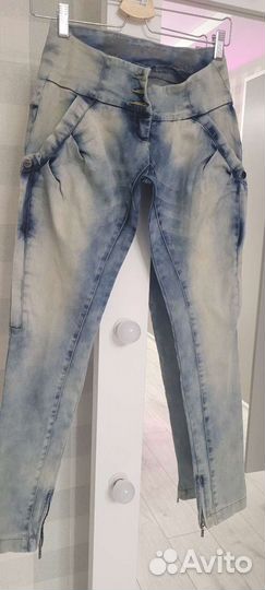 Джинсы женские 26