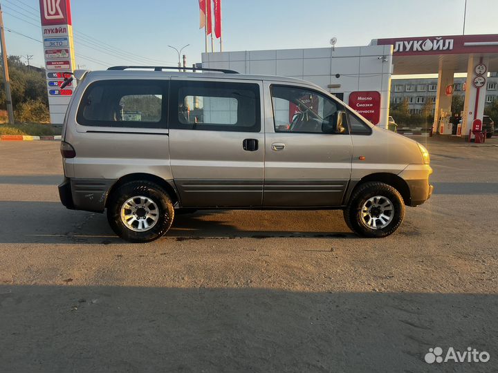 Hyundai Starex 2.5 МТ, 2004, 250 000 км