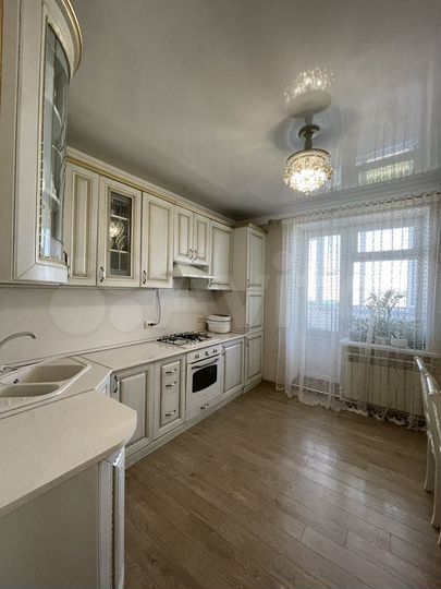 2-к. квартира, 78 м², 5/9 эт.