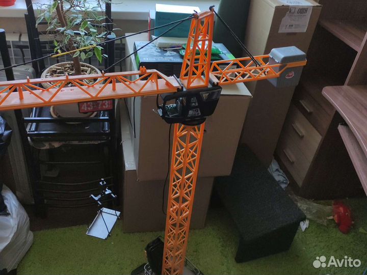 Детский подъемный кран