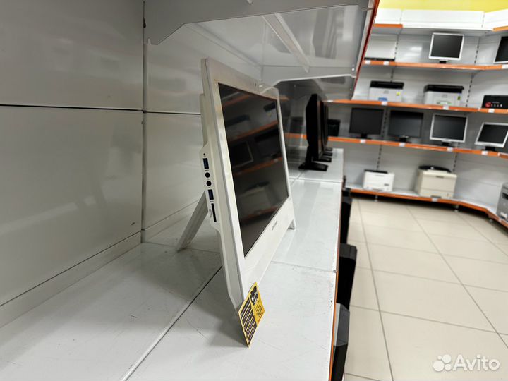 Моноблок Lenovo 19.5