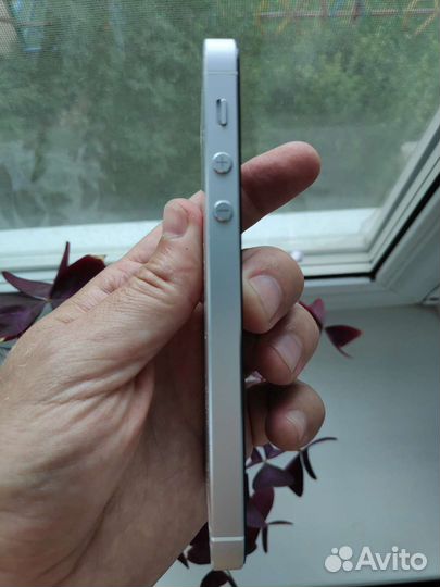 Мобильные телефоны бу iPhone 5s 32