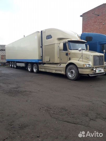 International 9200i, 2003