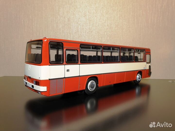 Ikarus 256.55 Икарус Красно-Белый 04017H DemPrice