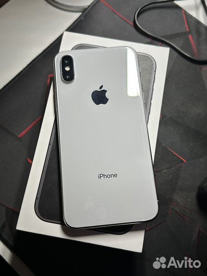 iPhone X, 256 ГБ