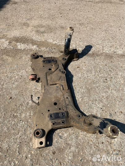 Подрамник передний Ford Focus 2 седан 1.6